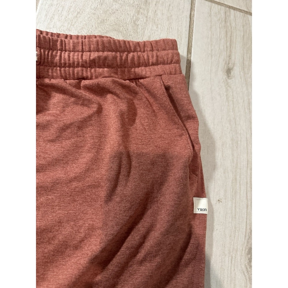 Vuori | Women’s Cinnamon Heather Track Joggers - Picture 6 of 11